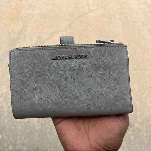 Michael Kors Slate Gray Wallet - Picture 1 of 7